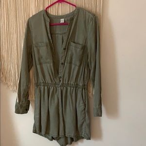 Green romper